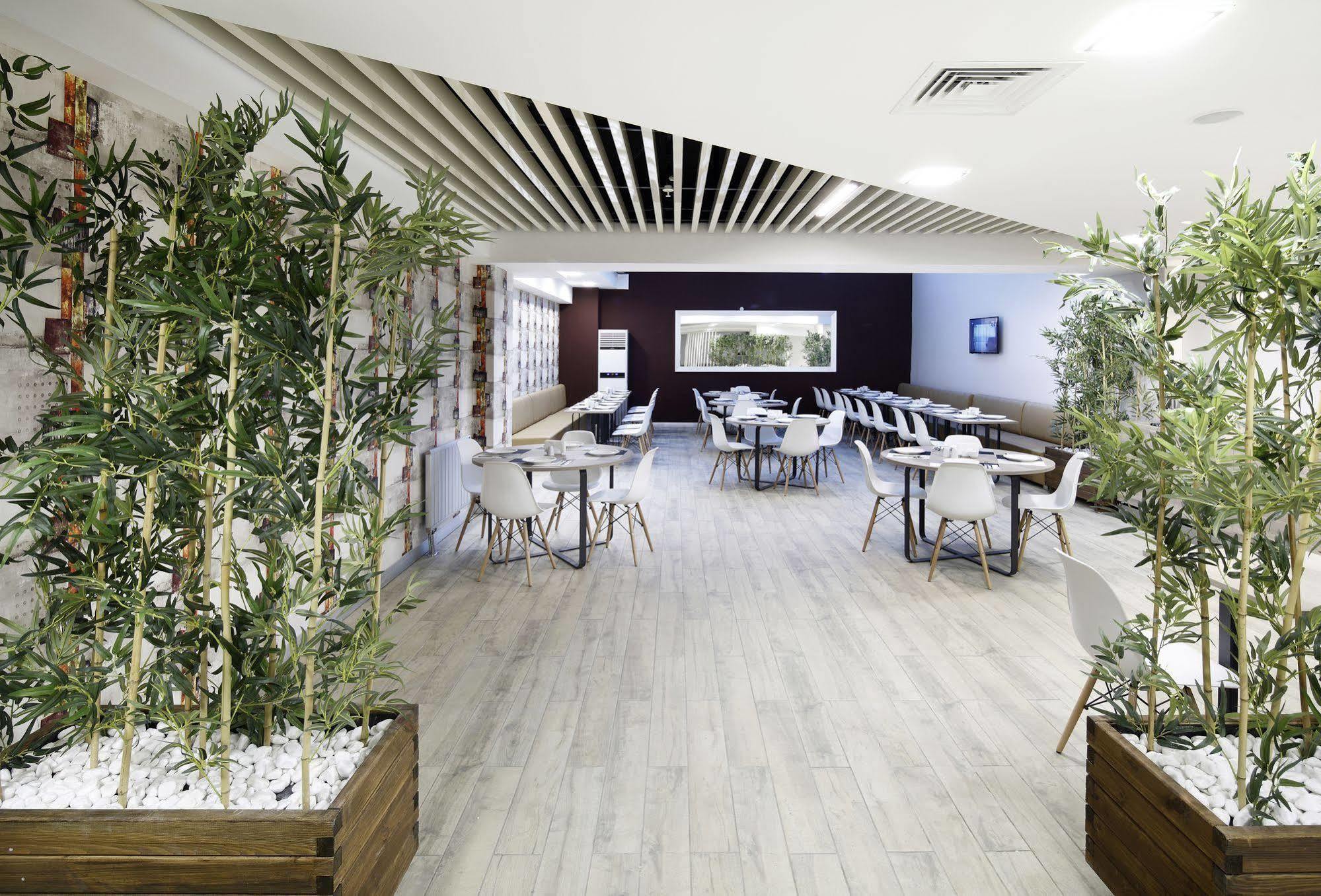 Prime Suites Istanbul Exterior foto